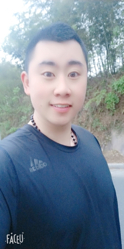 帅小伙的第一张照片--诏安交友网