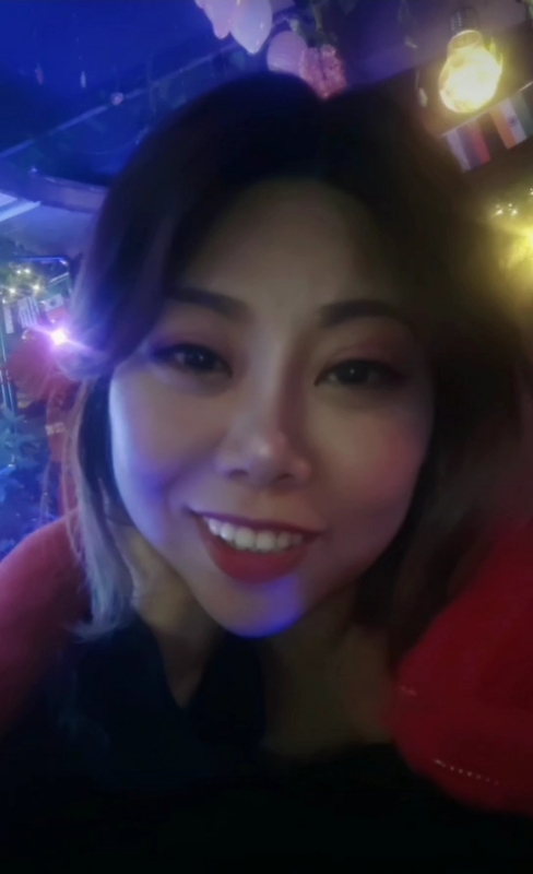 收快递的费仙女的第一张照片--诏安交友网