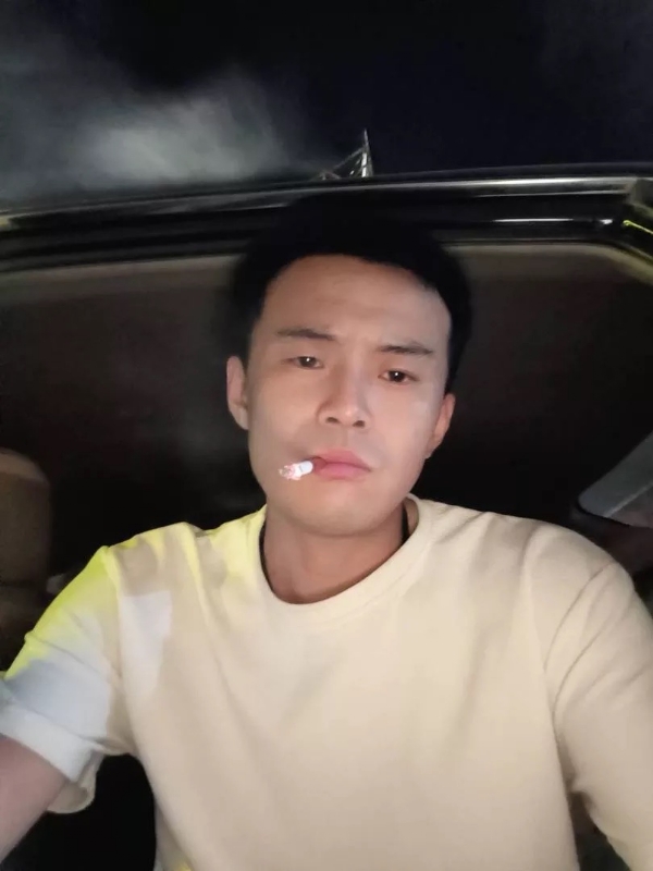 爱睡觉的土拨鼠的第一张照片--诏安交友网