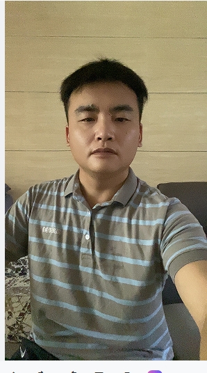 走在红毯那一天的第一张照片--诏安交友网