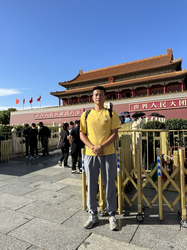 莫过于的第一张照片--诏安交友网