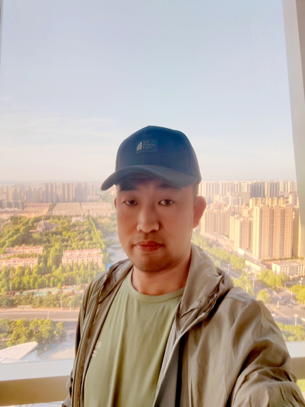 勇攀高峰的第一张照片--诏安交友网