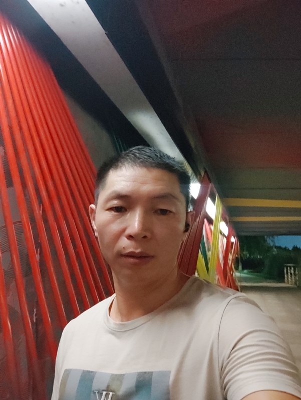 夜猫的第一张照片--诏安交友网