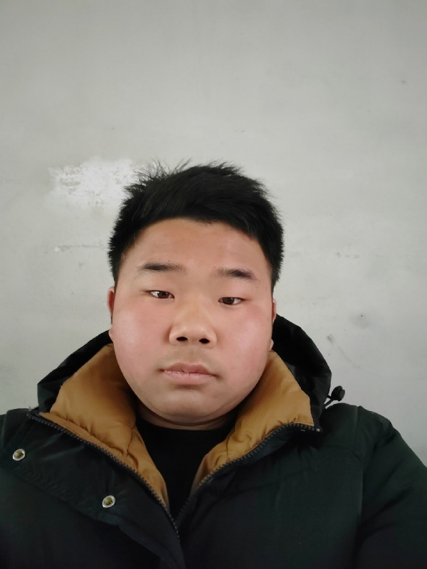 精神饱满的第五张照片--诏安交友网