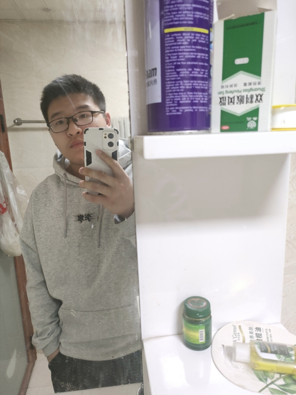 乌鸦坐飞机的第一张照片--诏安交友网