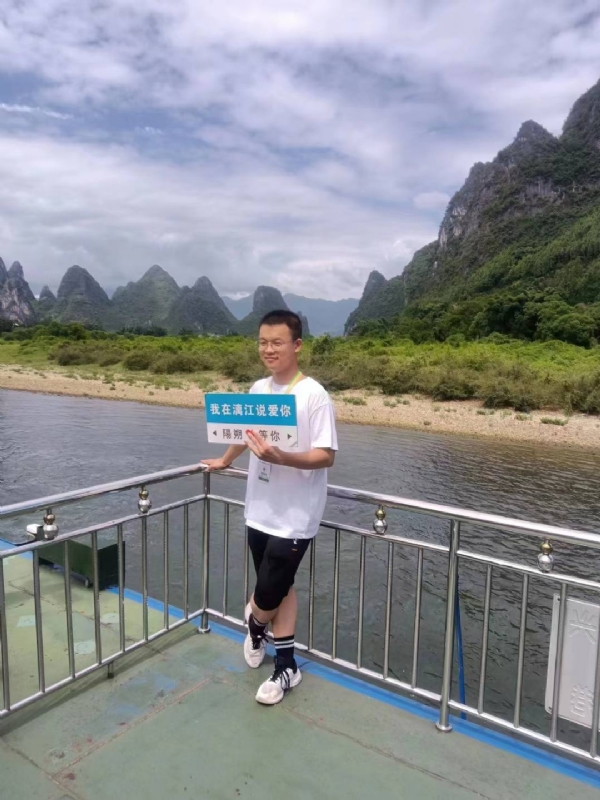 决胜时刻的第一张照片--诏安交友网