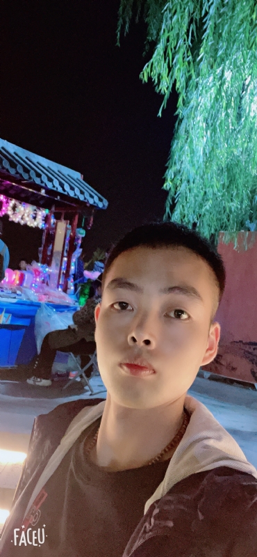 向阳而生的第一张照片--诏安交友网