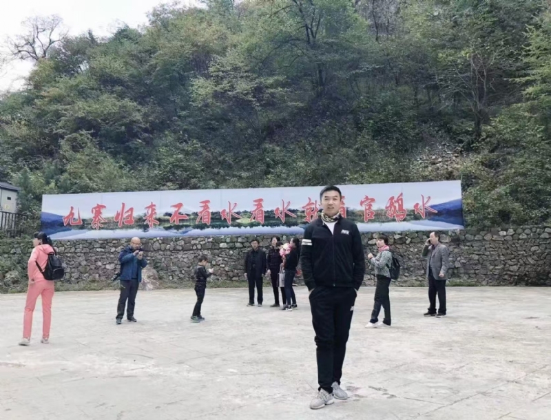 牵手的第一张照片--诏安交友网